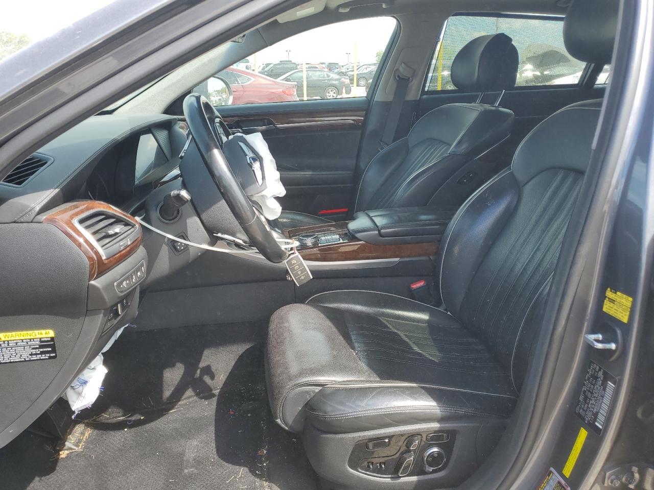 2017 GENESIS G90