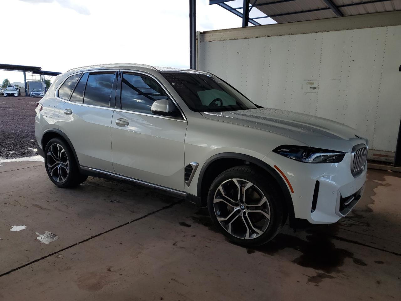 2024 BMW X5