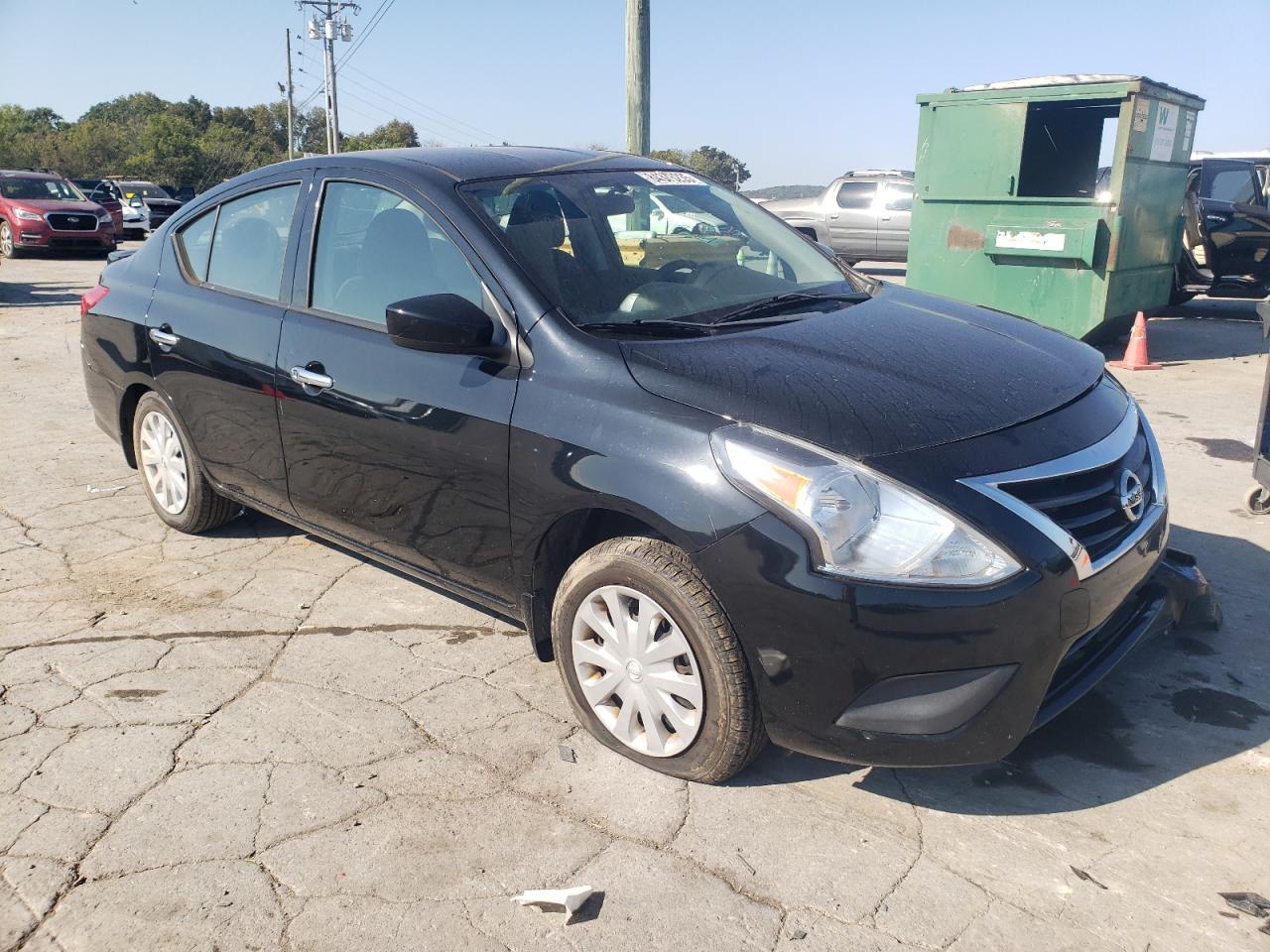 2018 NISSAN VERSA