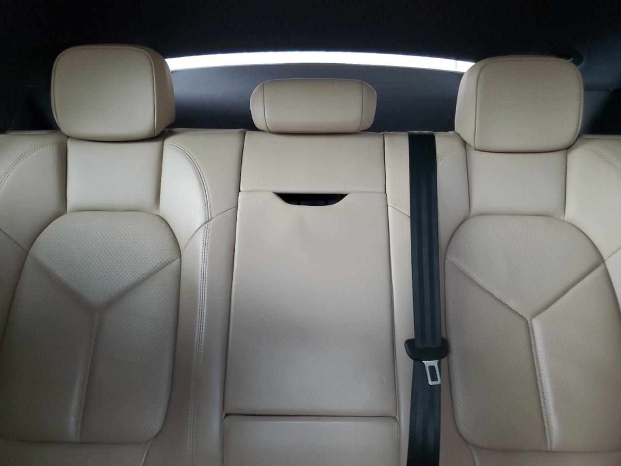 2020 PORSCHE Macan