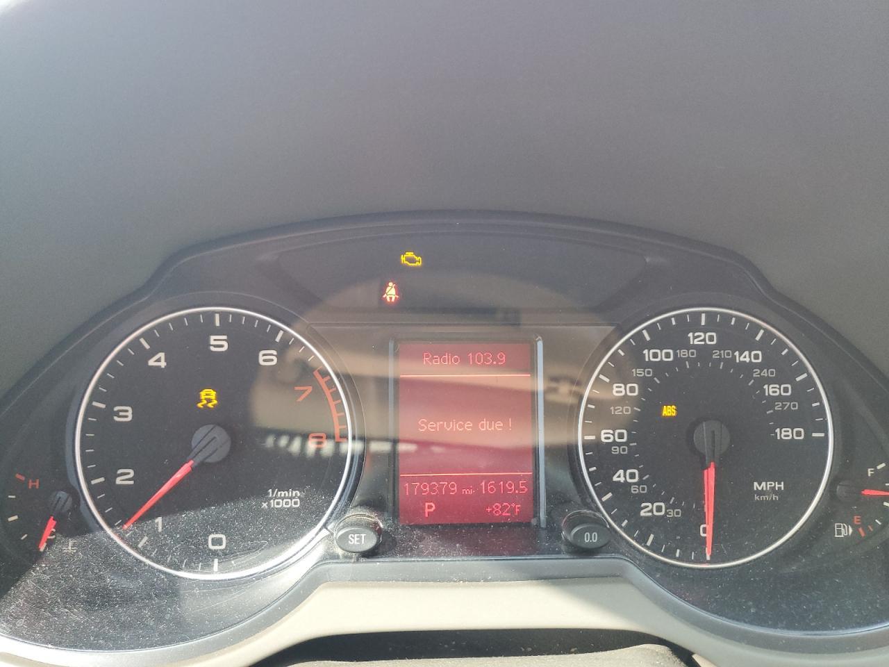 2009 AUDI Q5