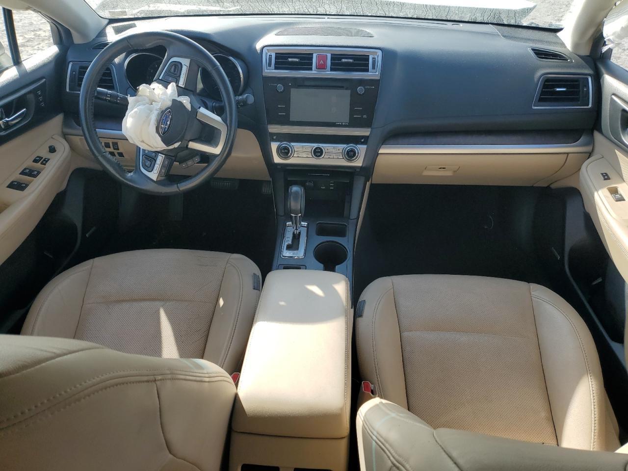 2015 SUBARU Outback