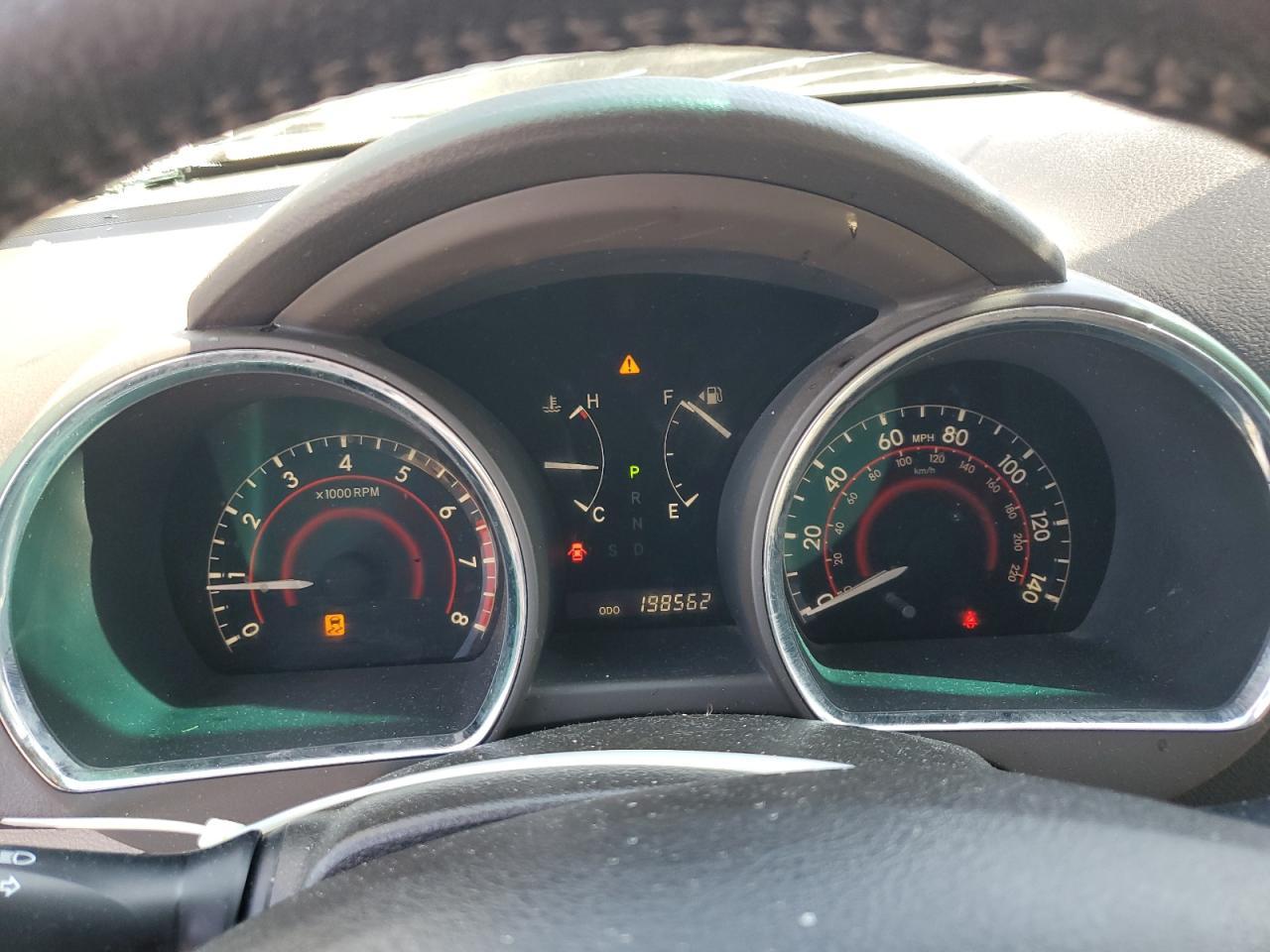 2010 TOYOTA HIGHLANDER