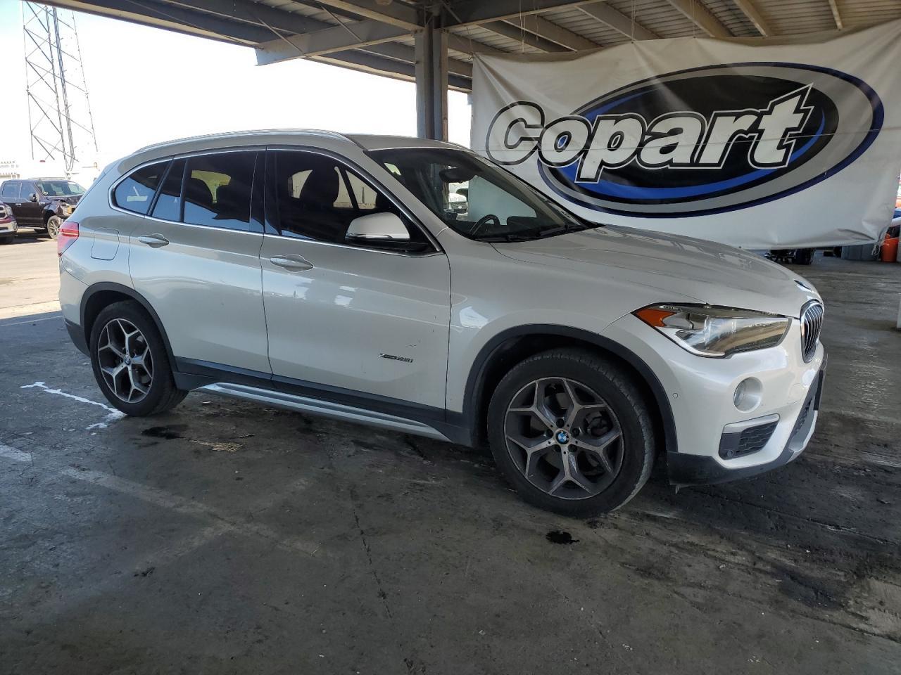 2016 BMW X1
