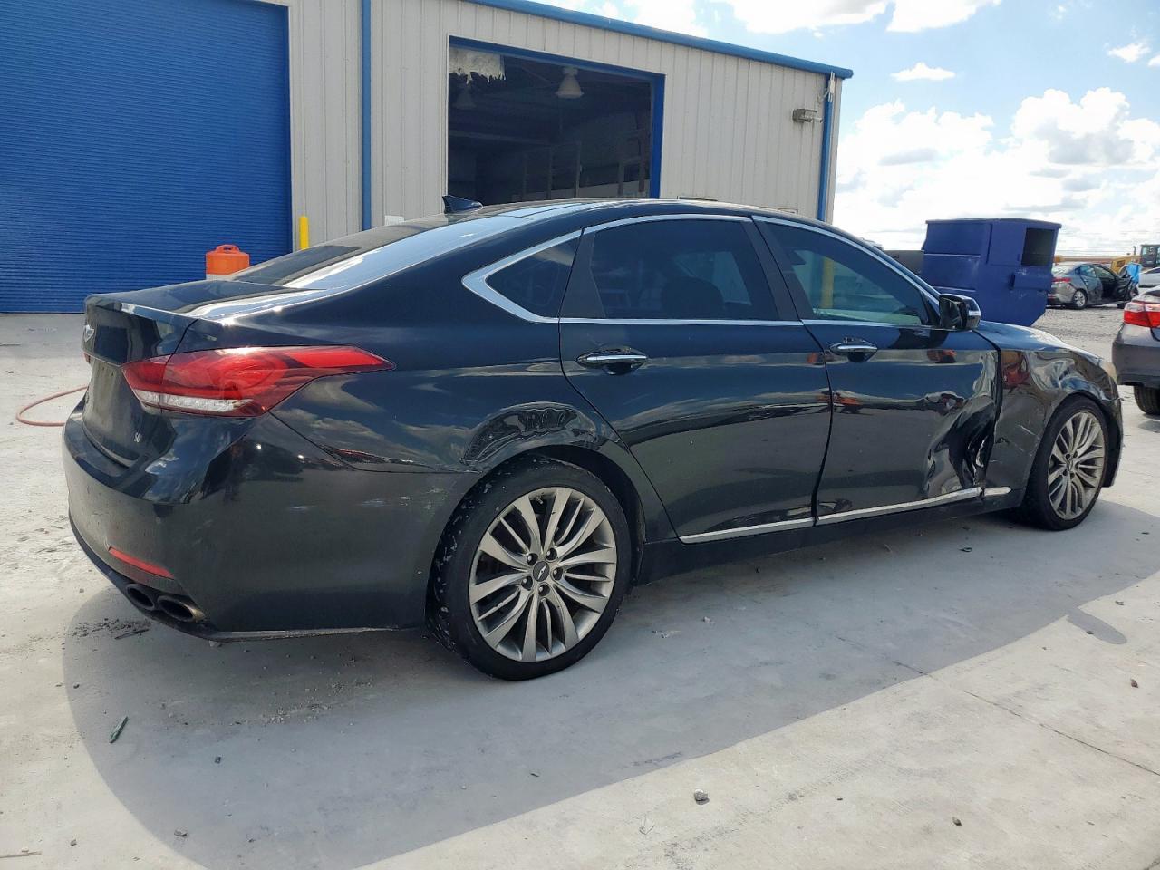 2015 HYUNDAI GENESIS