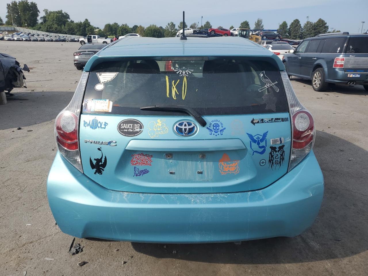 2014 TOYOTA Prius c
