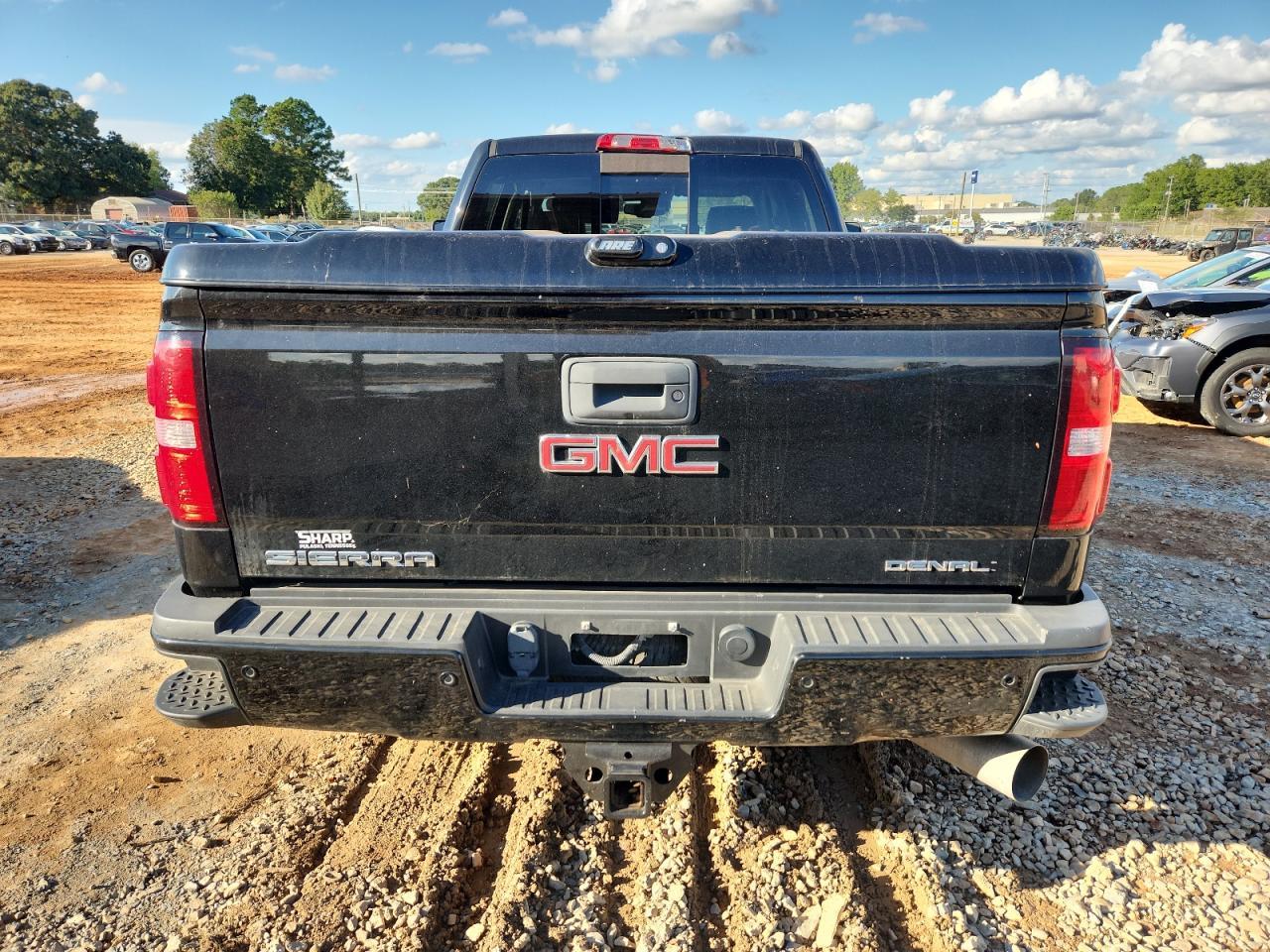 2015 GMC Sierra