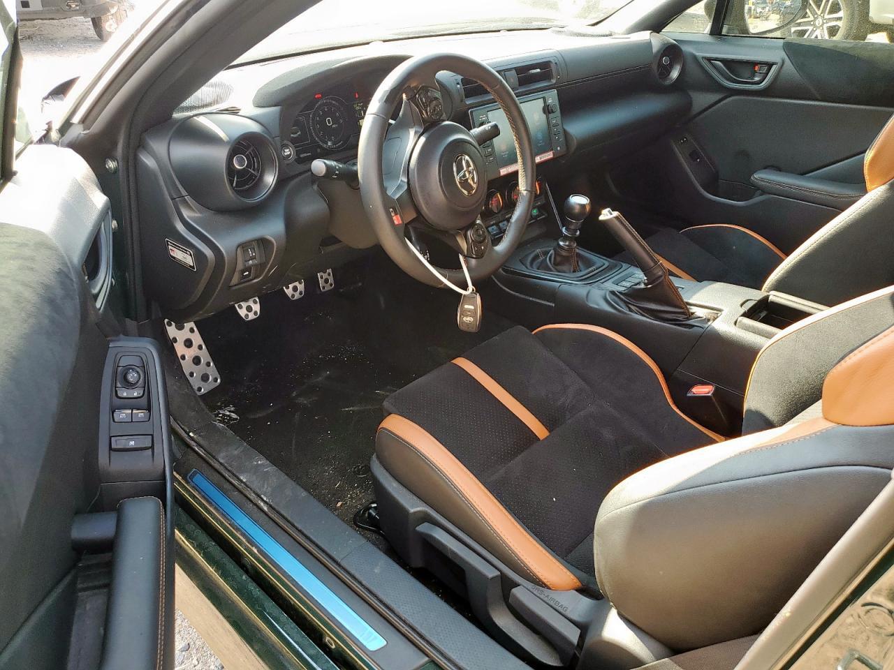 2025 TOYOTA GR 86