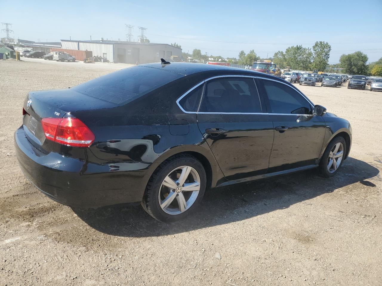 2015 VOLKSWAGEN Passat
