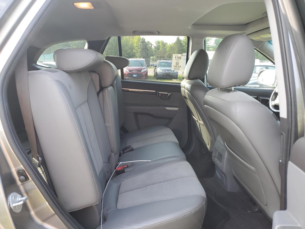2011 HYUNDAI SANTA FE