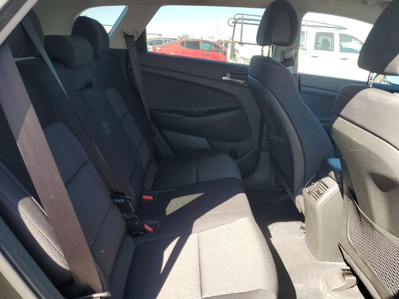 2017 HYUNDAI TUCSON