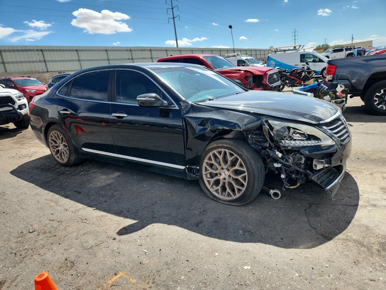 2016 HYUNDAI Equus