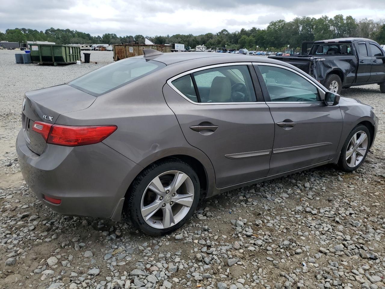 2013 ACURA ILX