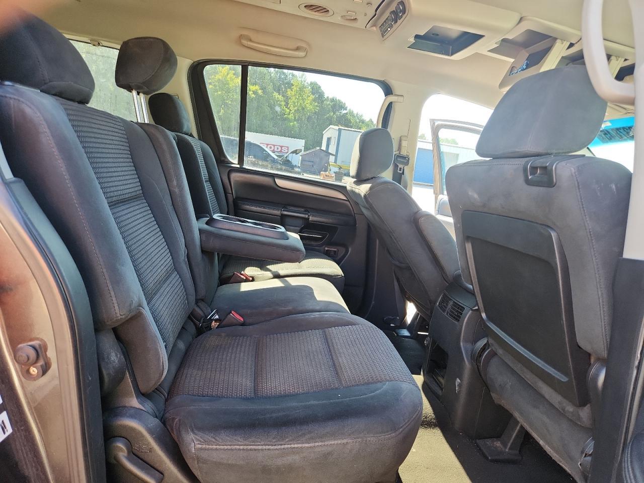 2009 NISSAN Armada