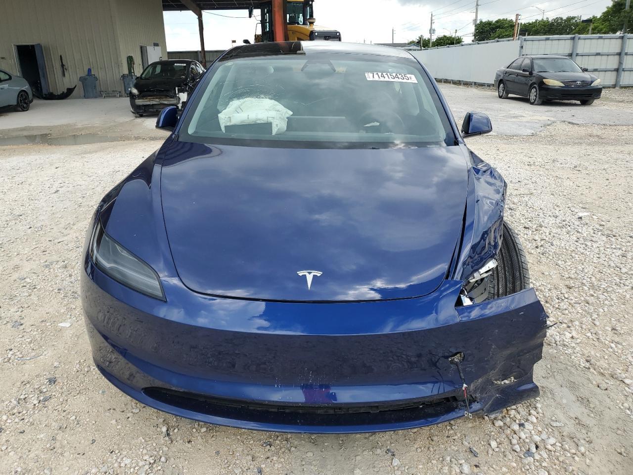 2025 TESLA MODEL 3