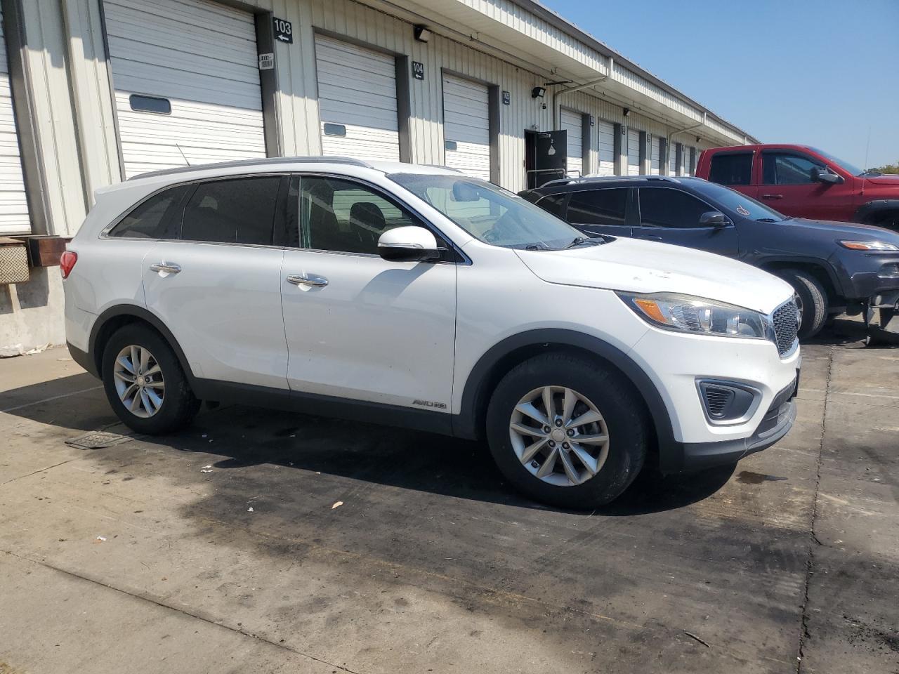 2016 KIA SORENTO