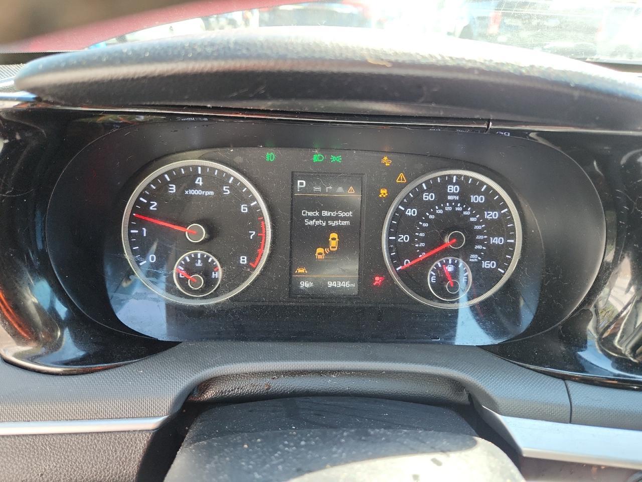 2022 KIA K5