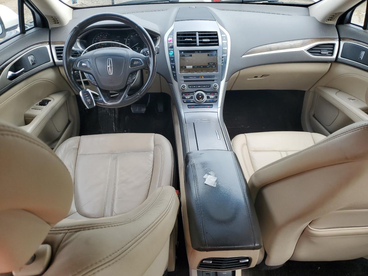 2017 LINCOLN MKZ