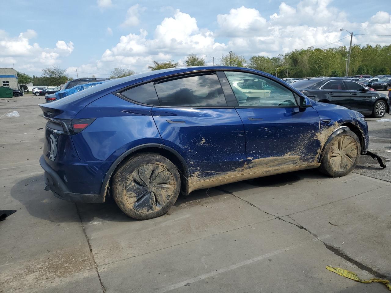 2026 TESLA MODEL Y