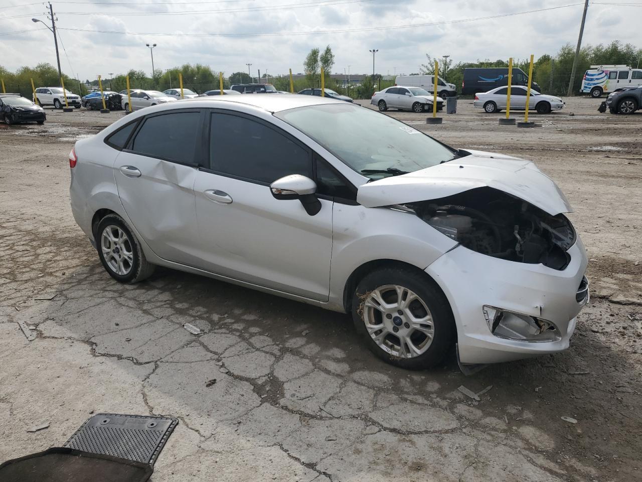 2014 FORD Fiesta