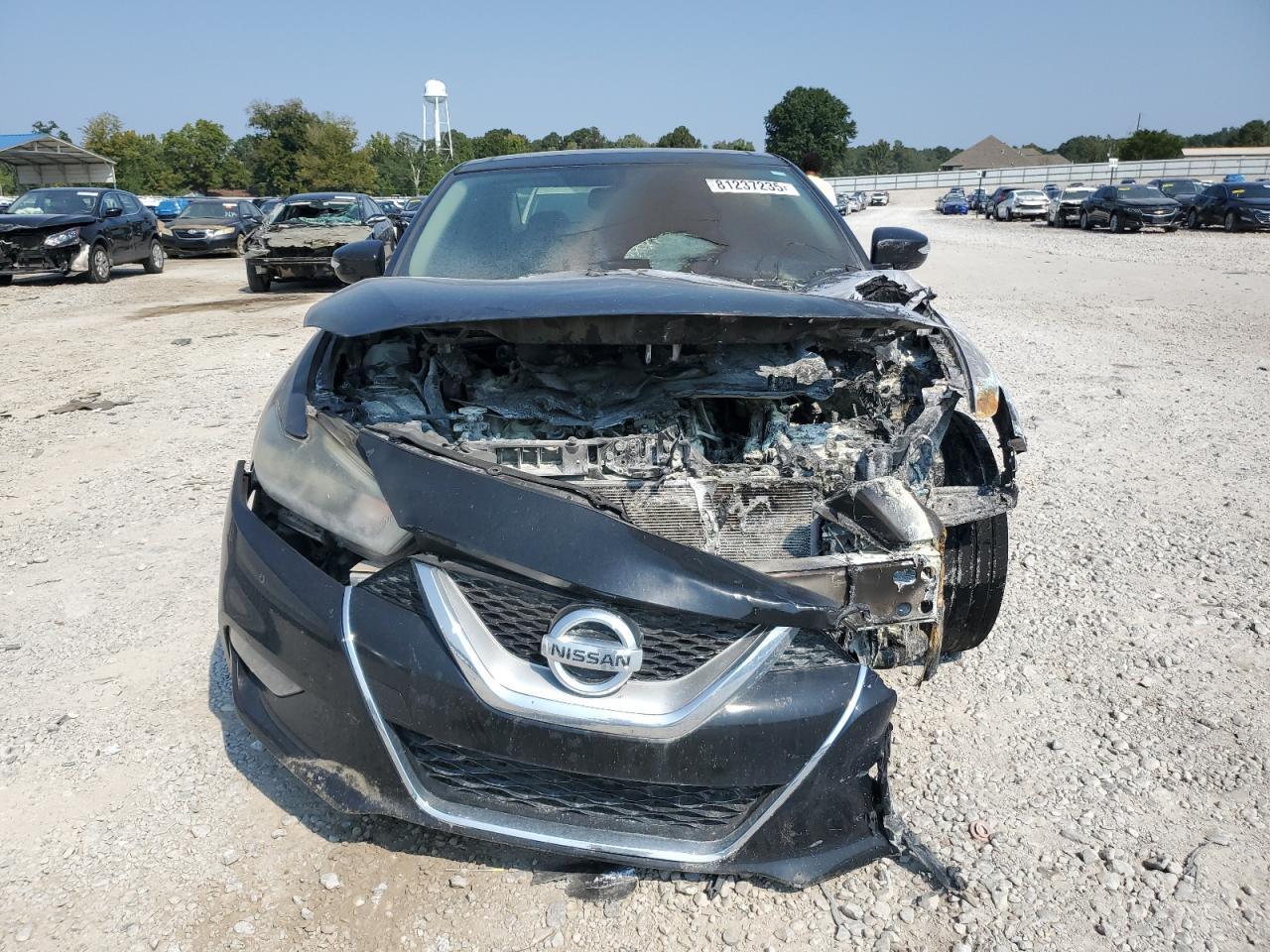 2017 NISSAN Maxima