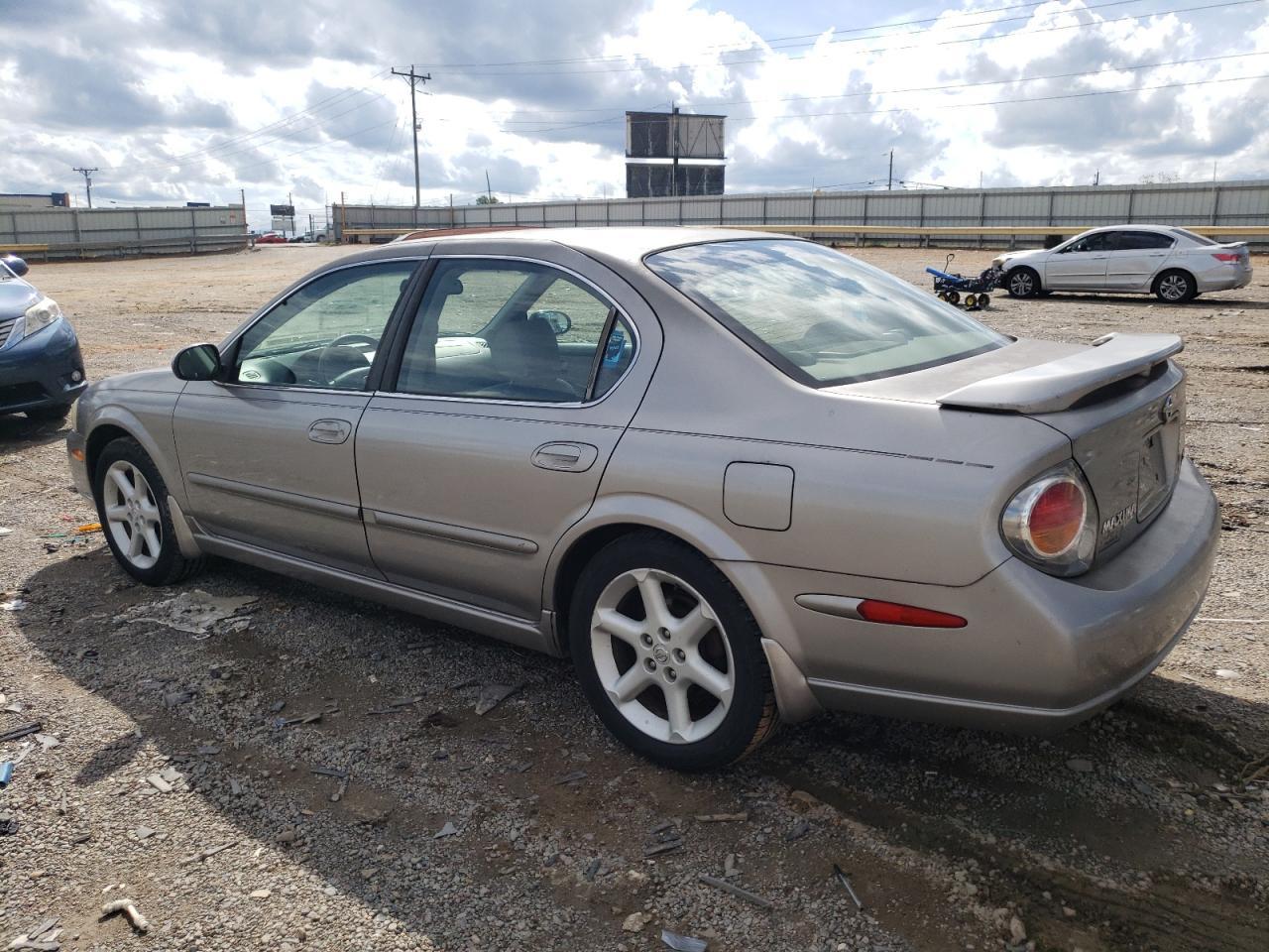 2003 NISSAN Maxima