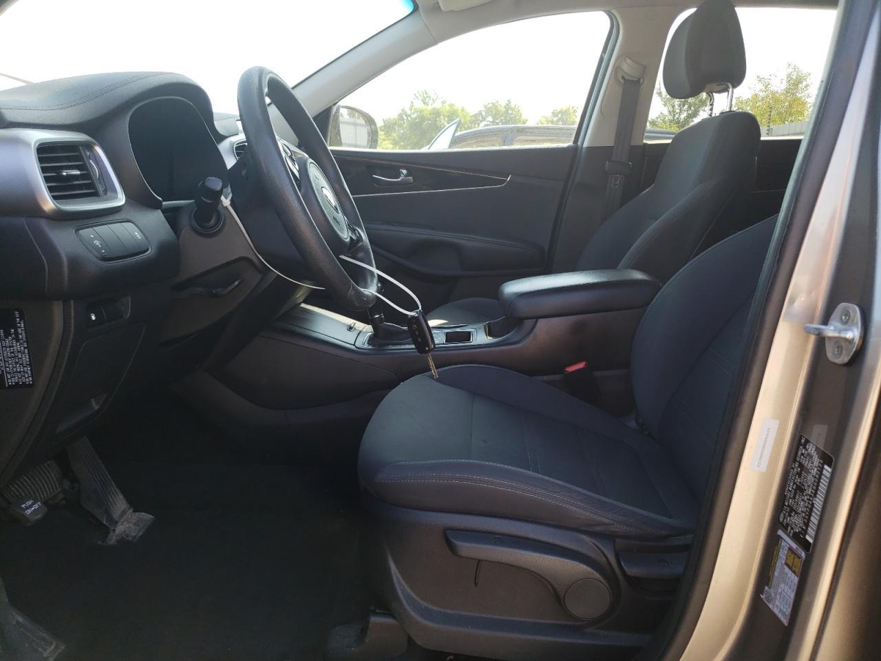 2016 KIA SORENTO
