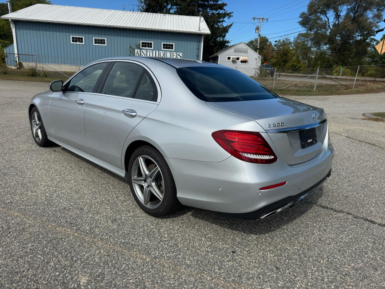 2017 MERCEDES-BENZ E-Class