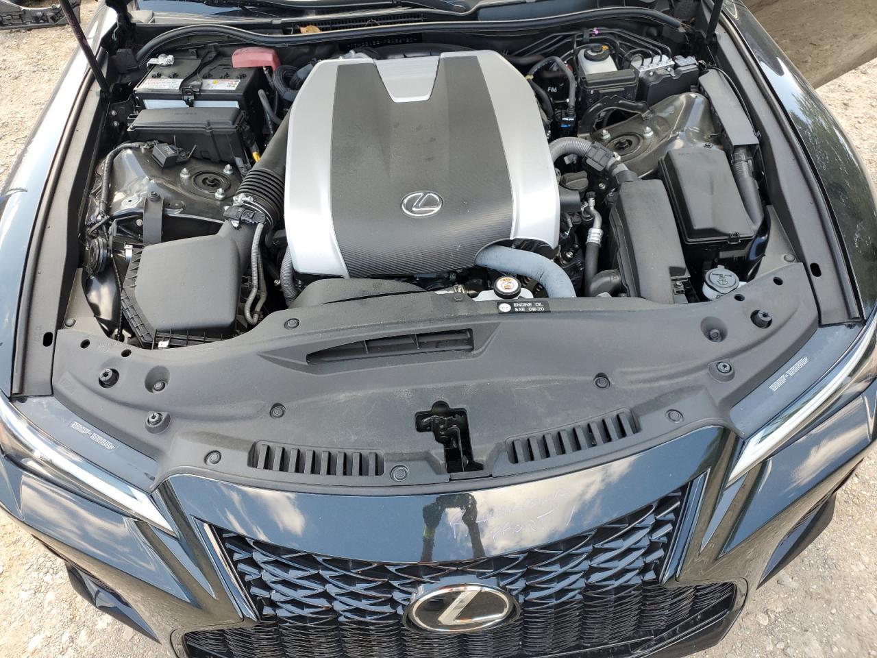 2024 LEXUS Is