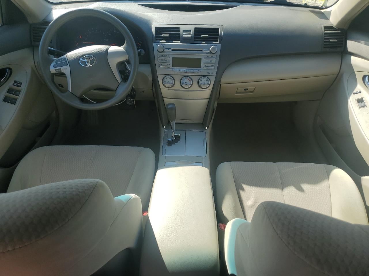 2010 TOYOTA CAMRY