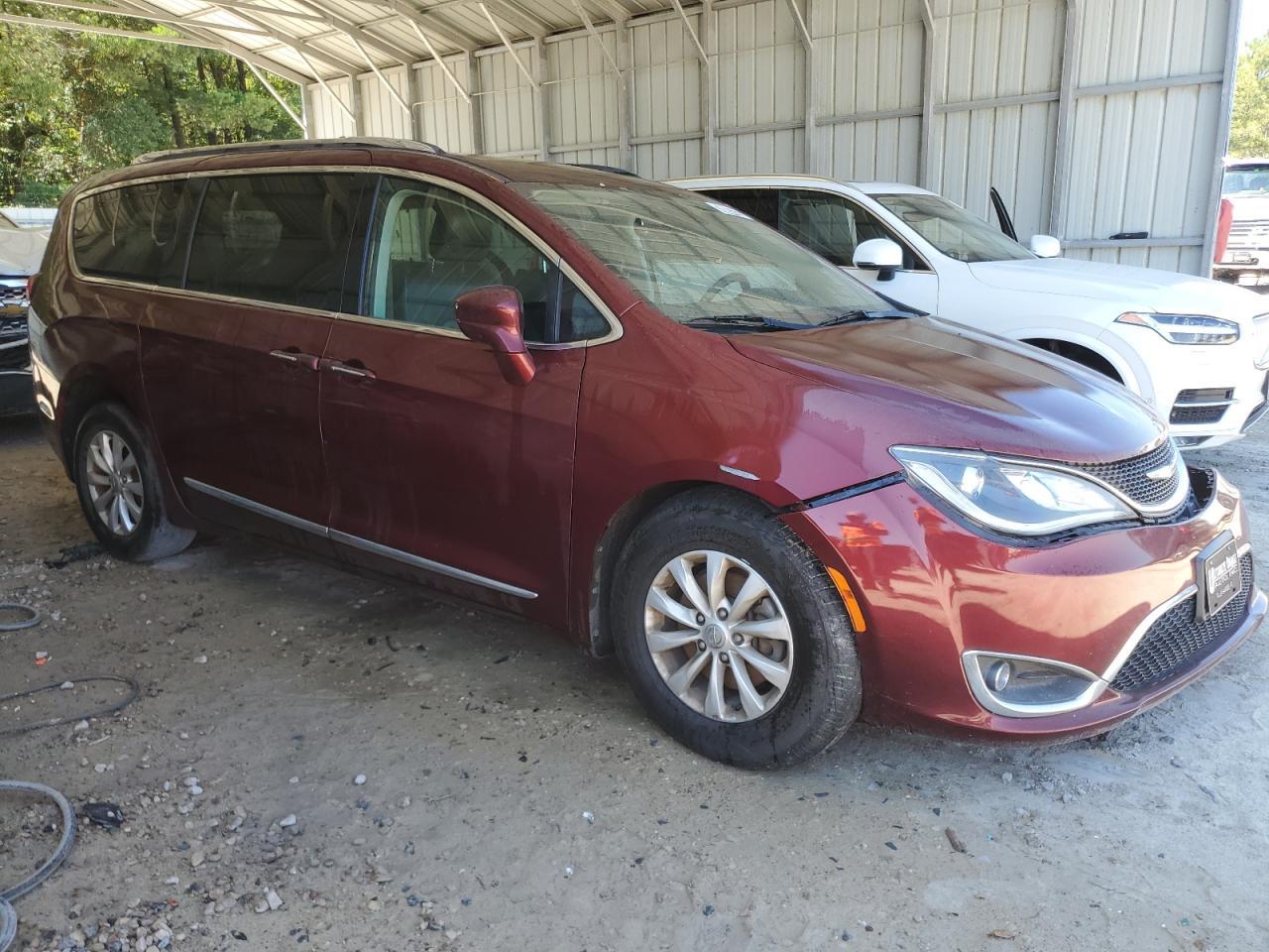 2019 CHRYSLER Pacifica