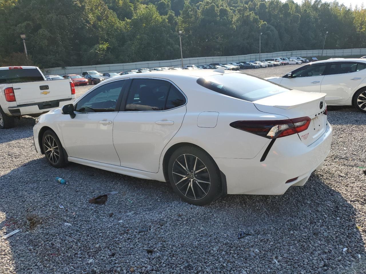 2023 TOYOTA CAMRY
