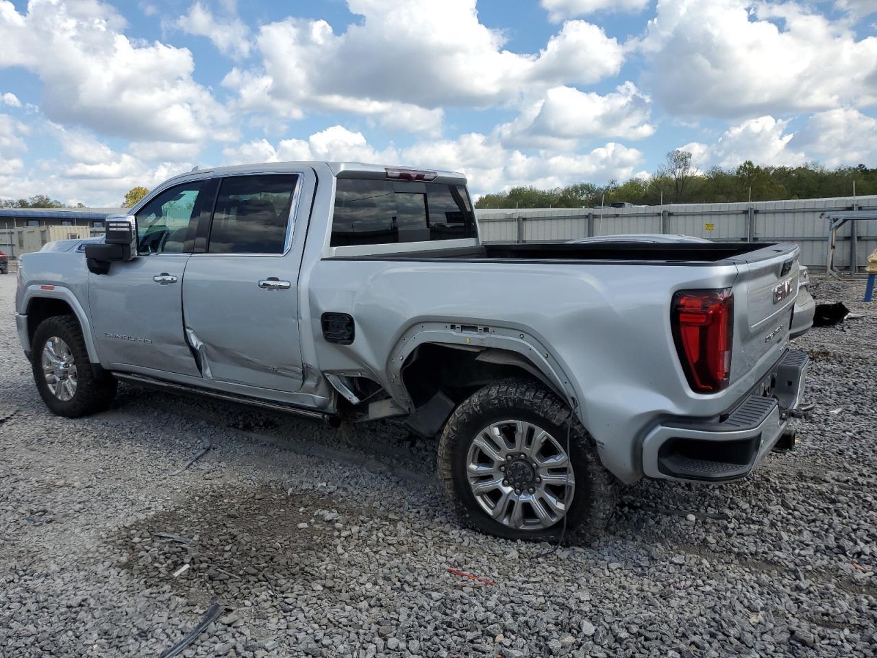 2022 GMC Sierra