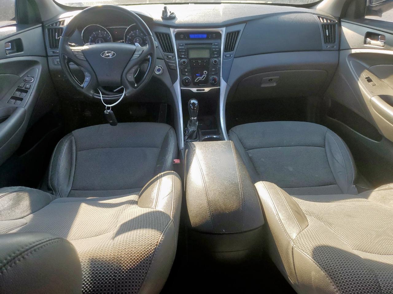2013 HYUNDAI SONATA