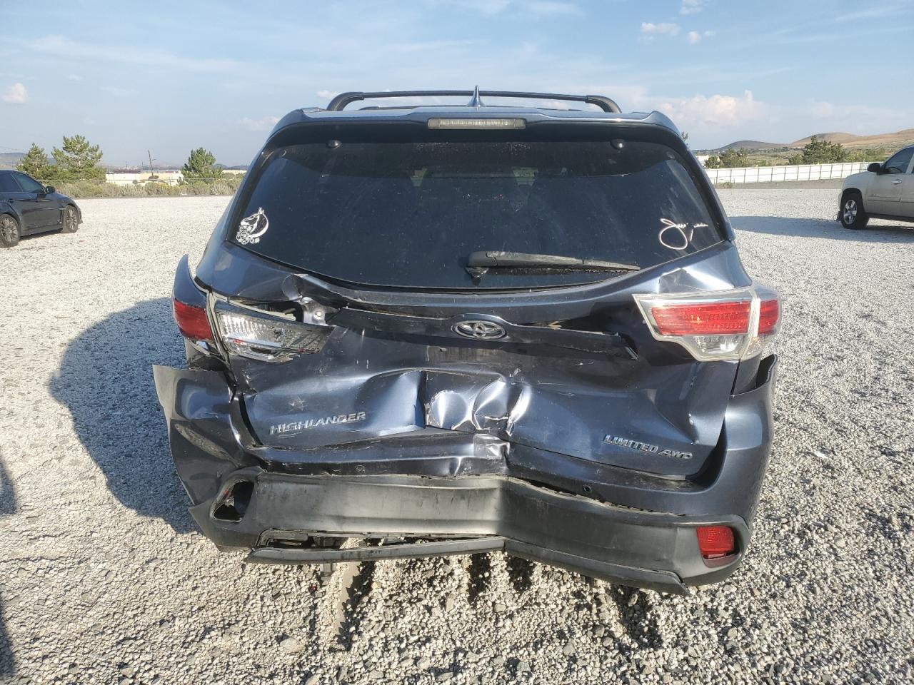 2014 TOYOTA HIGHLANDER