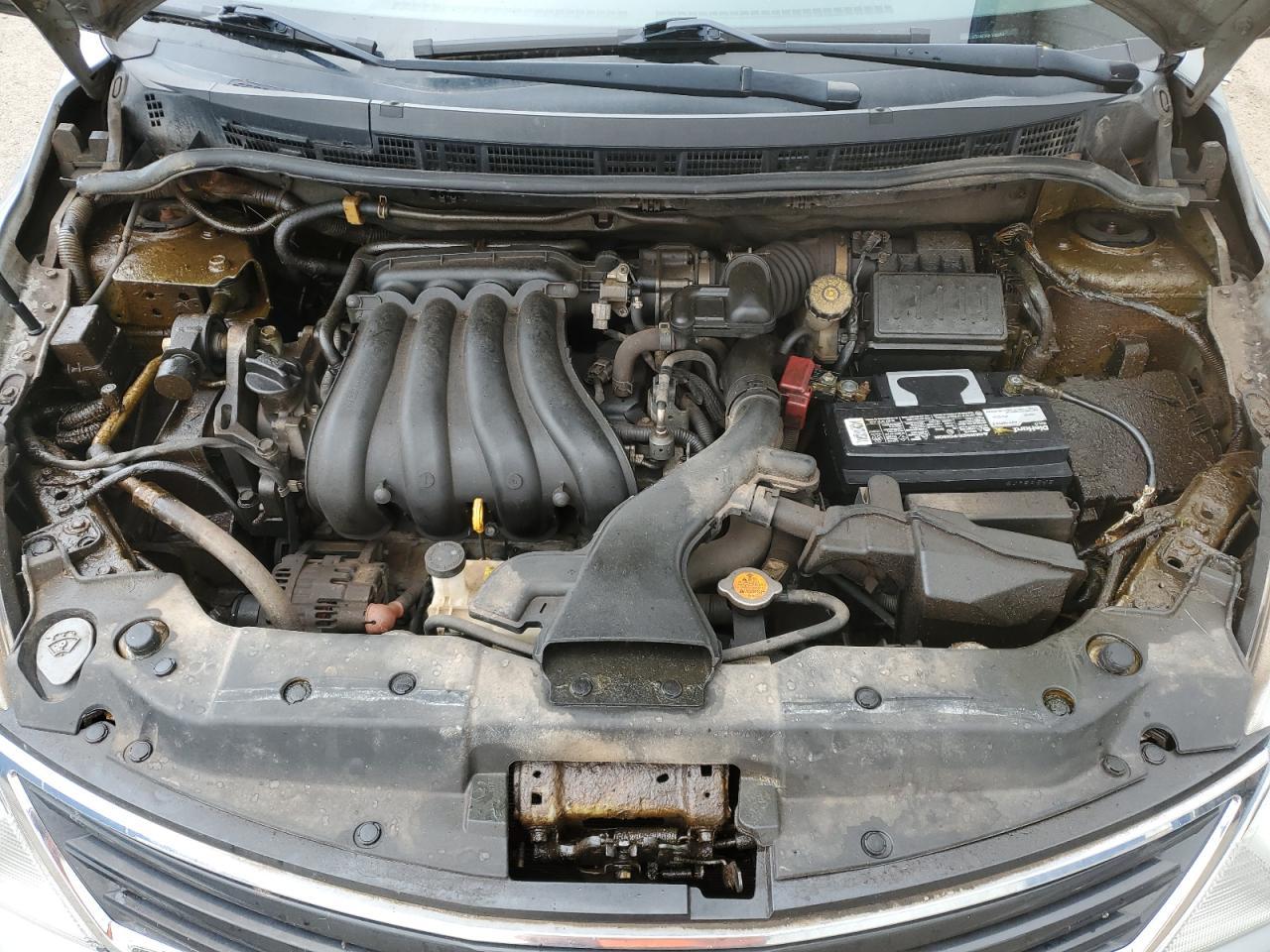 2012 NISSAN VERSA