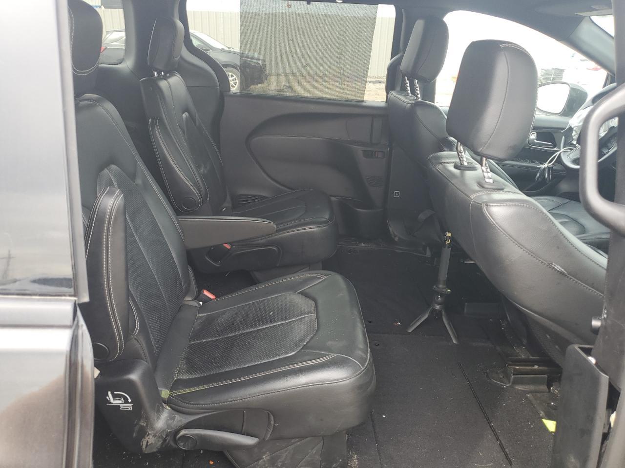 2020 CHRYSLER Pacifica