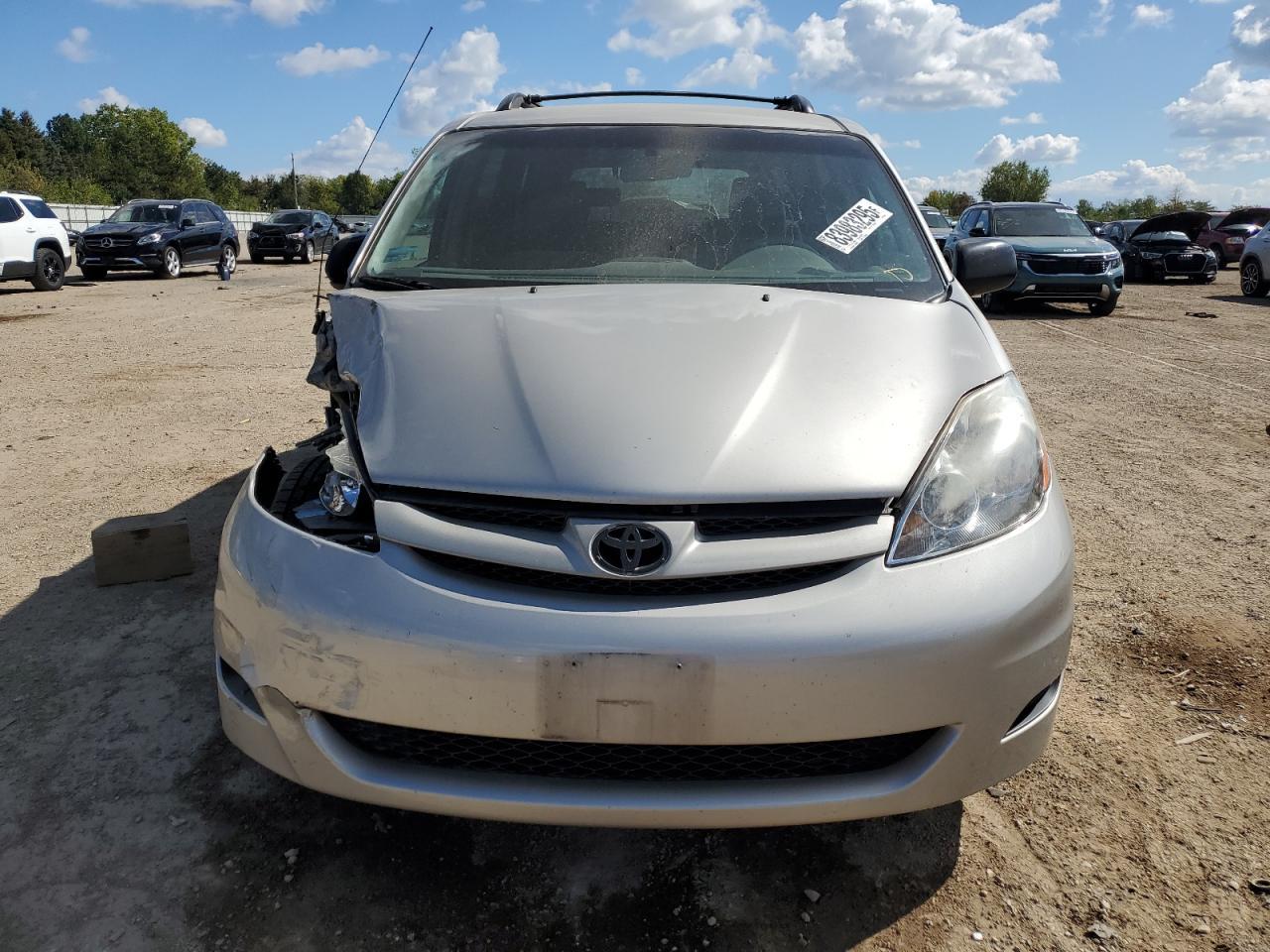 2008 TOYOTA SIENNA