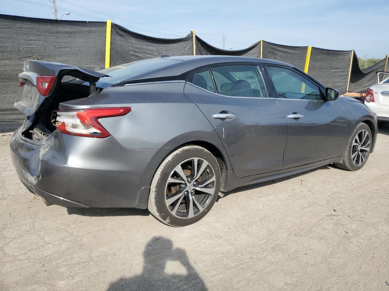 2018 NISSAN Maxima