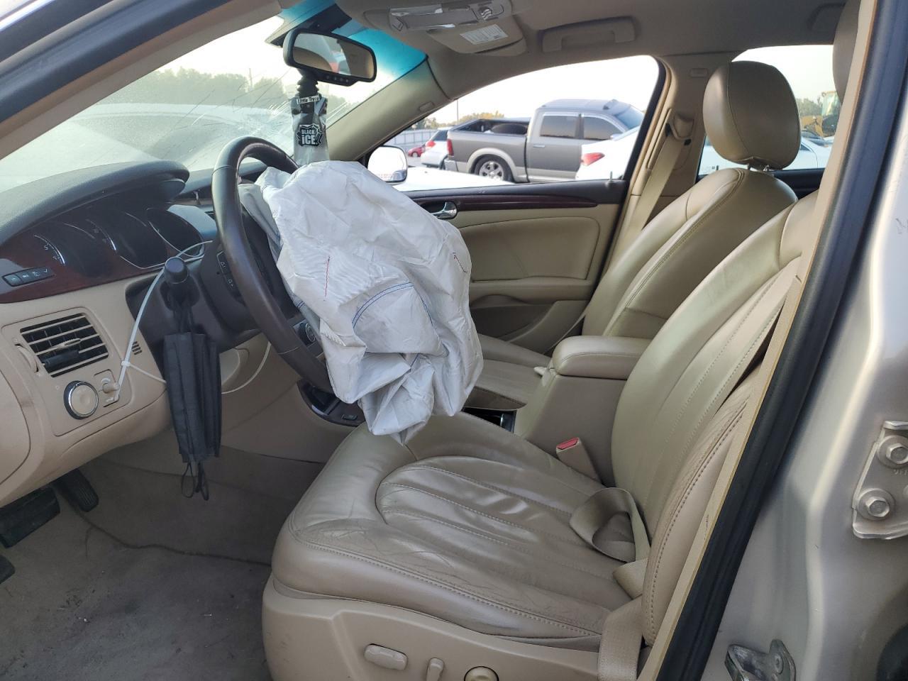 2009 BUICK Lucerne