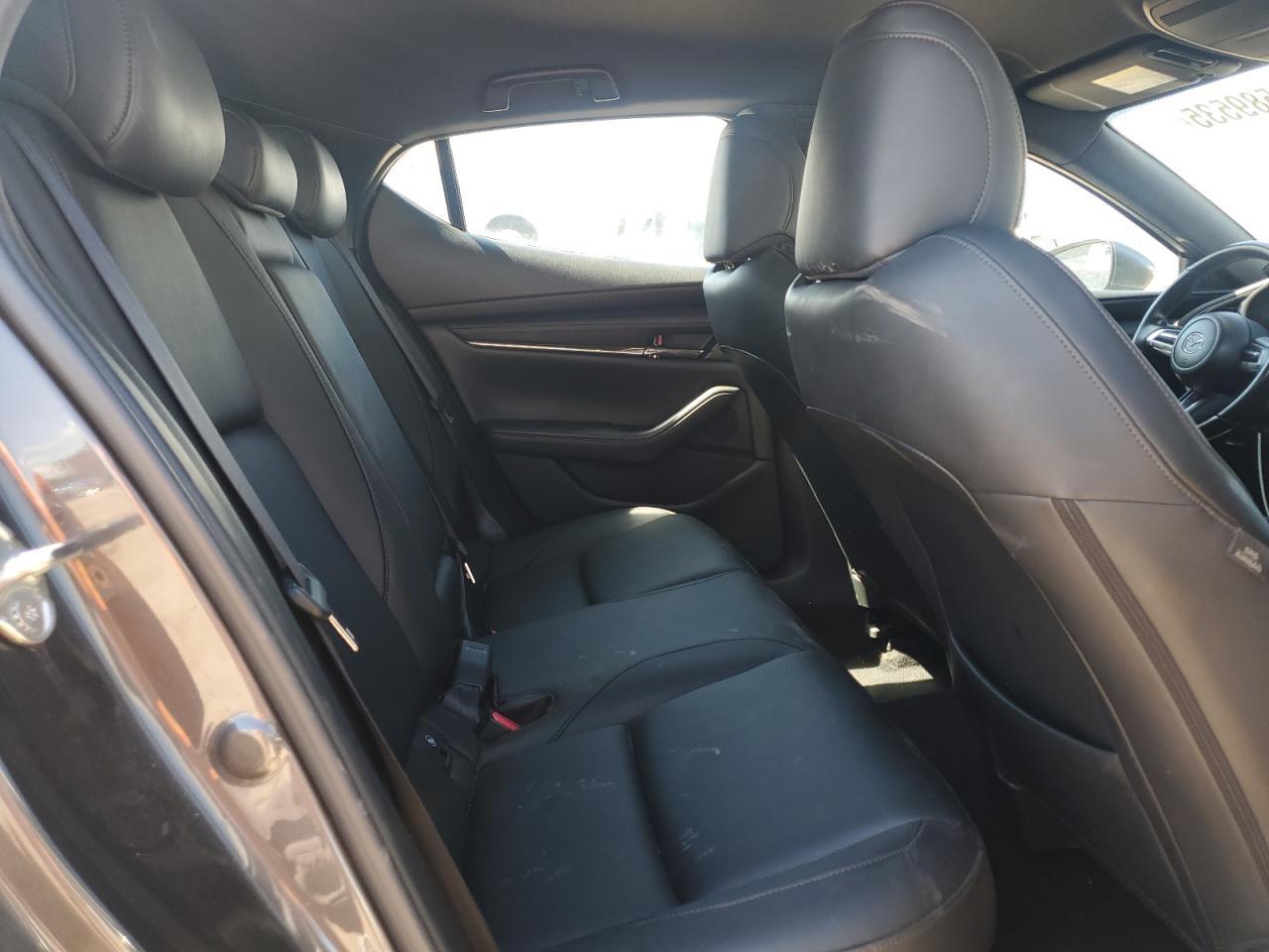 2019 MAZDA 3