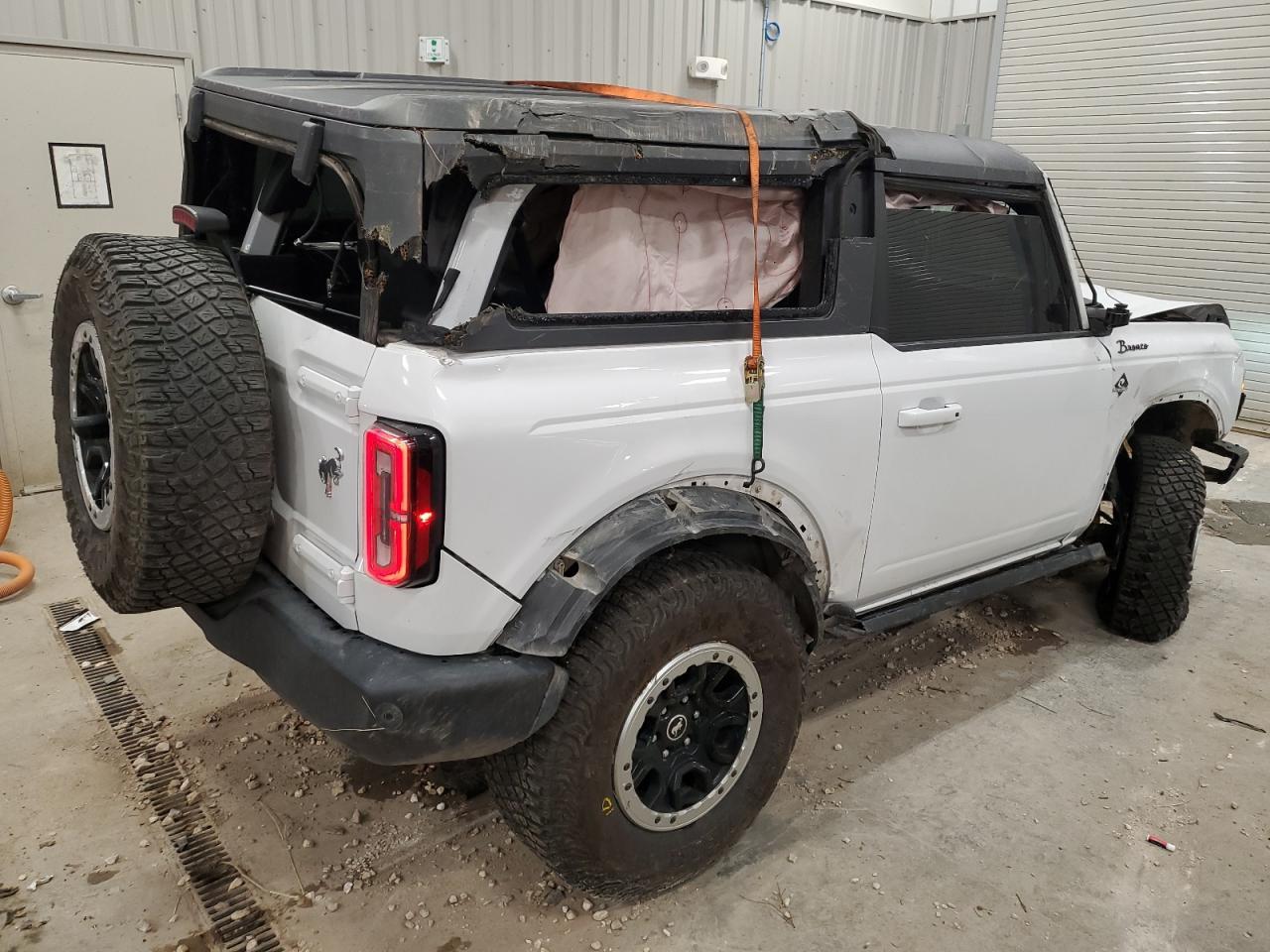 2023 FORD Bronco