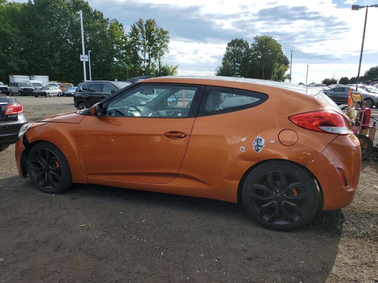 2013 HYUNDAI VELOSTER