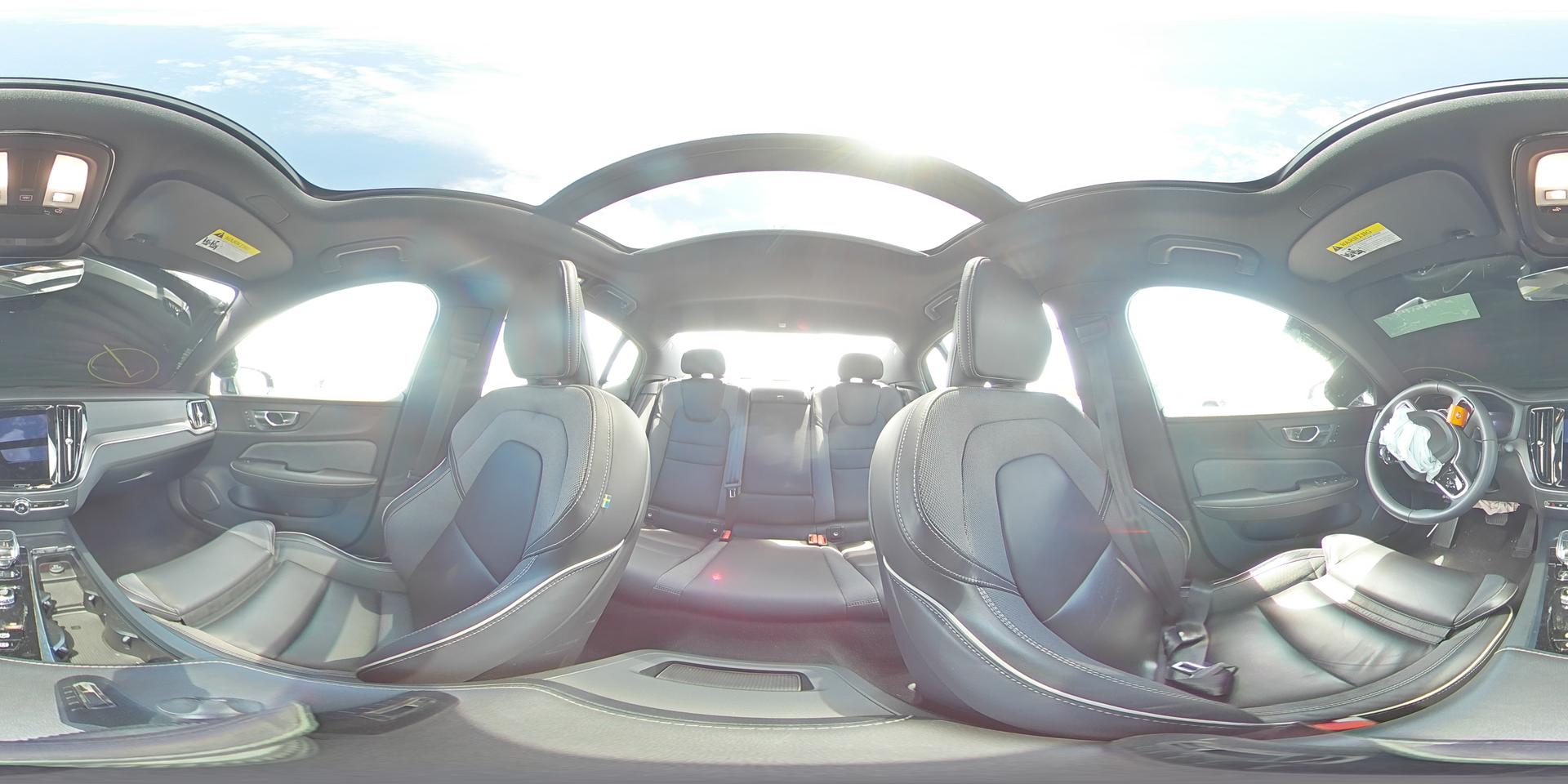 2024 VOLVO S60