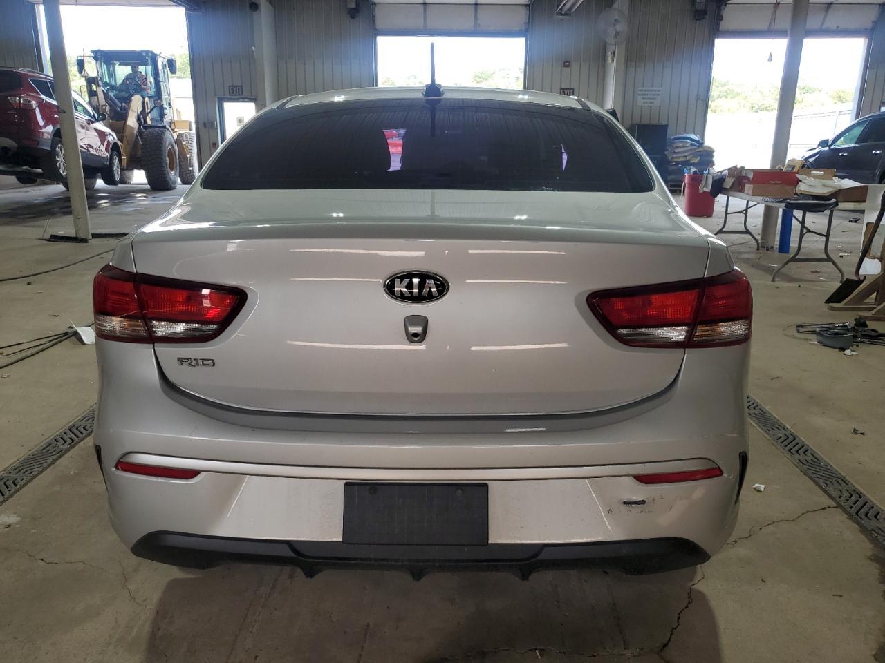 2021 KIA RIO
