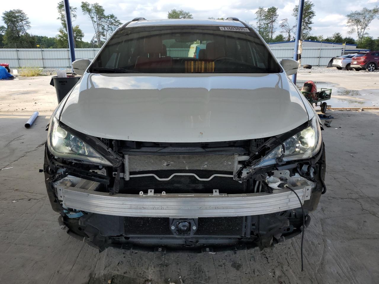2020 CHRYSLER Pacifica