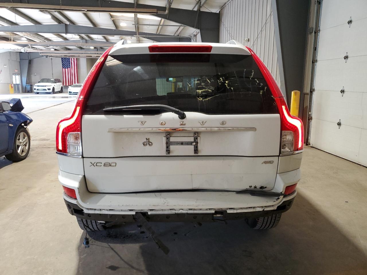 2013 VOLVO XC90