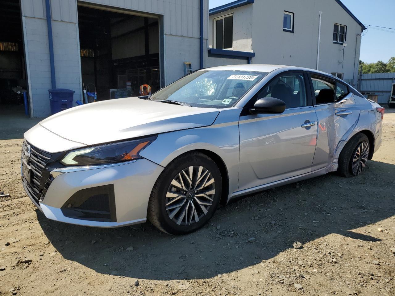 2024 NISSAN ALTIMA