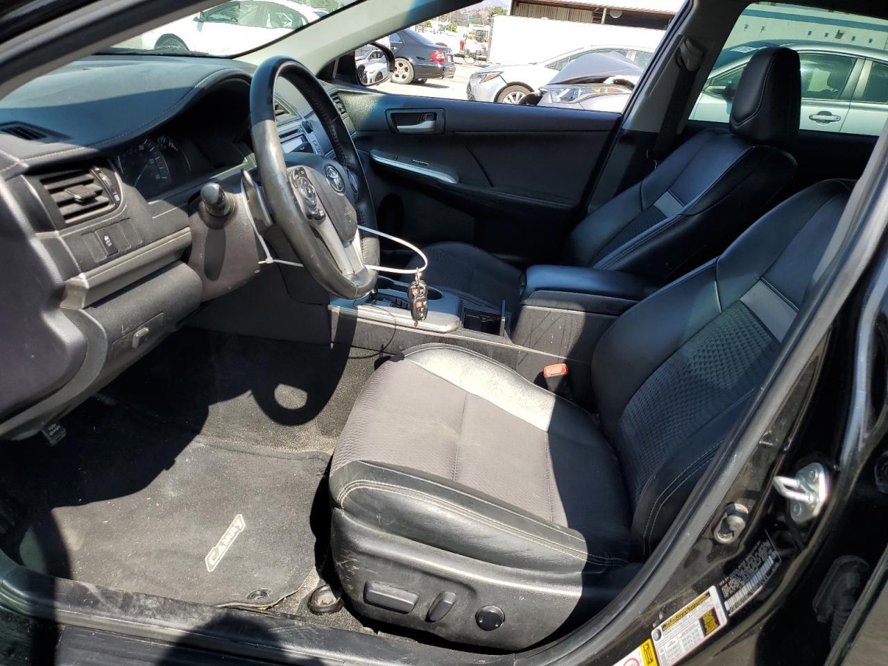2014 TOYOTA CAMRY