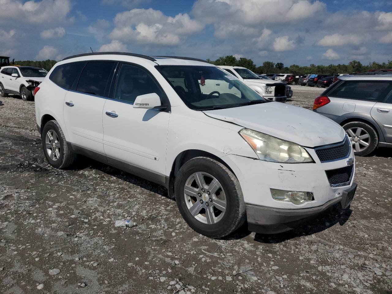 2010 CHEVROLET TRAVERSE